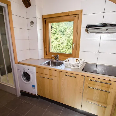 Inviting Apartment In Chamonix With Mountain View Апартаменты Шамони